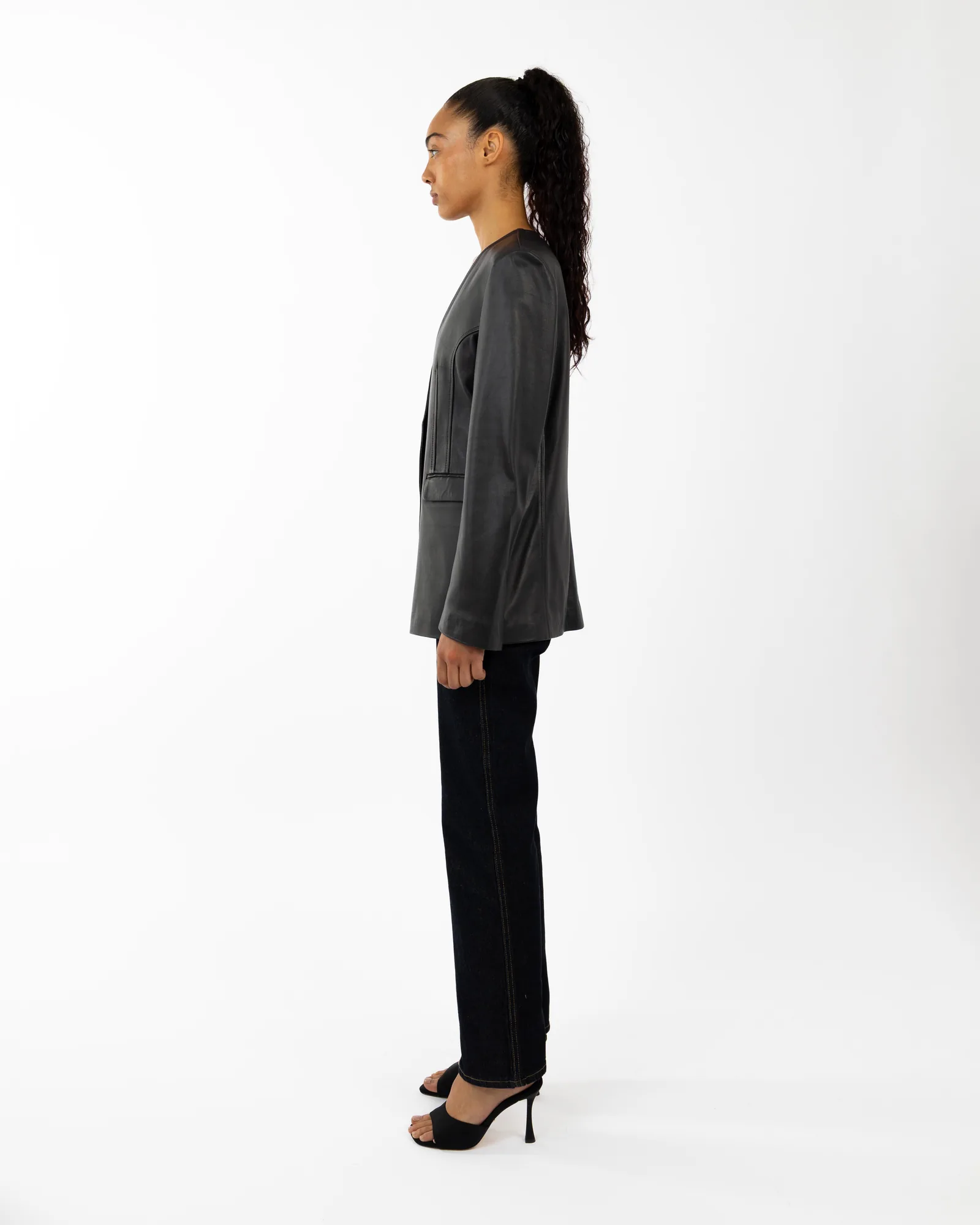 BLAZER LISBOA CUERO 11