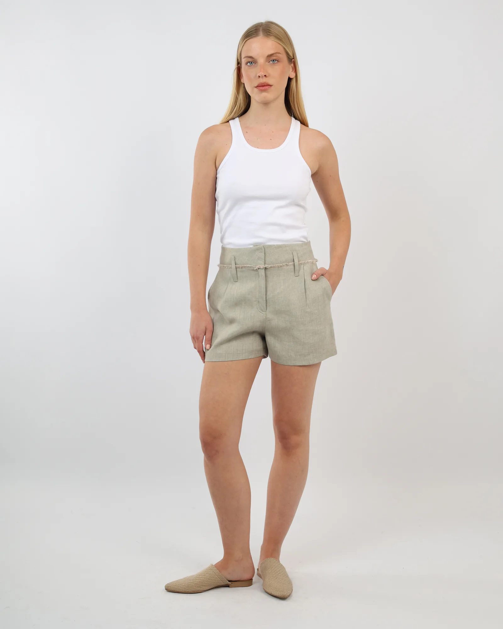 Short Dani 2