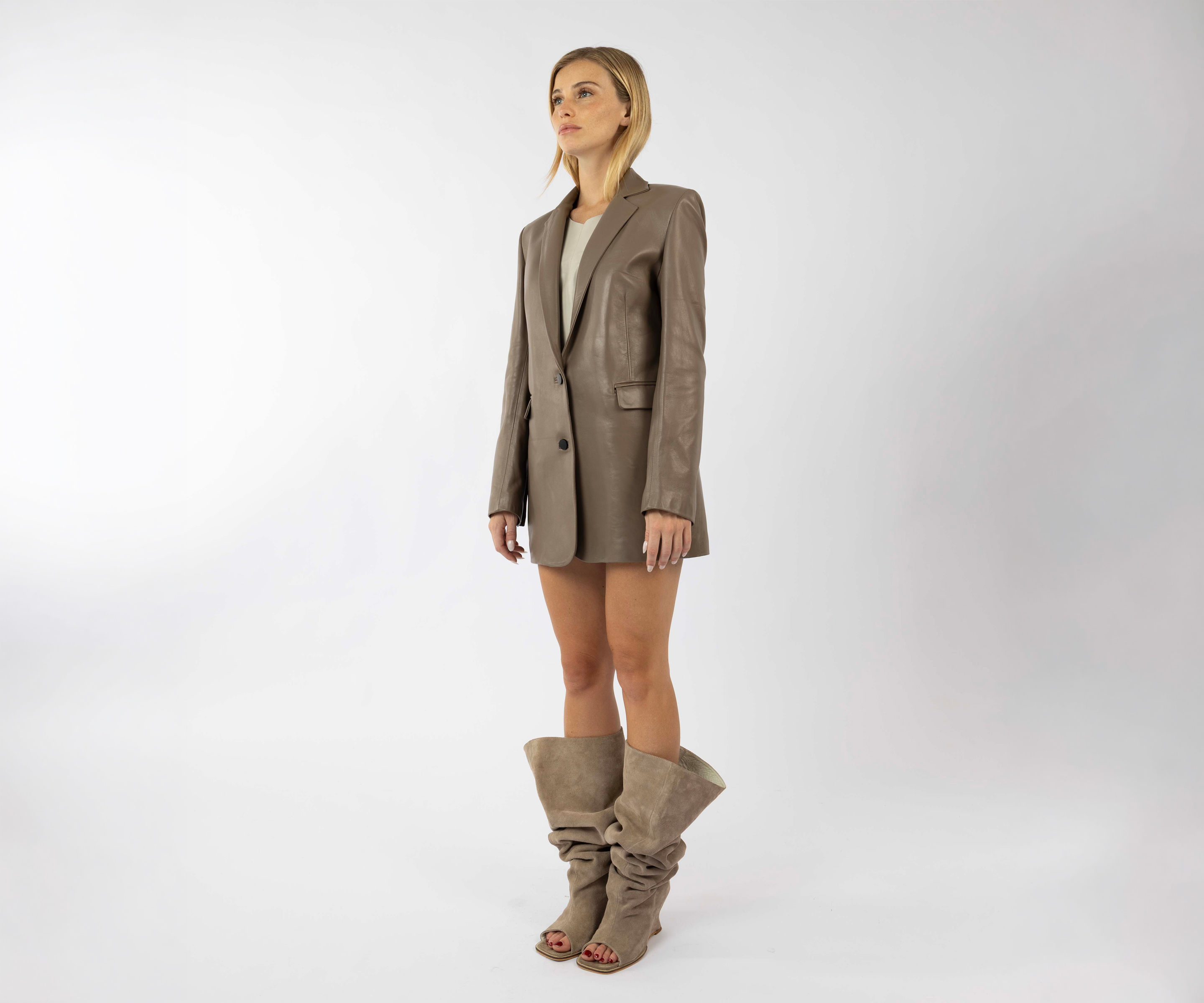 Blazer Morgan 8