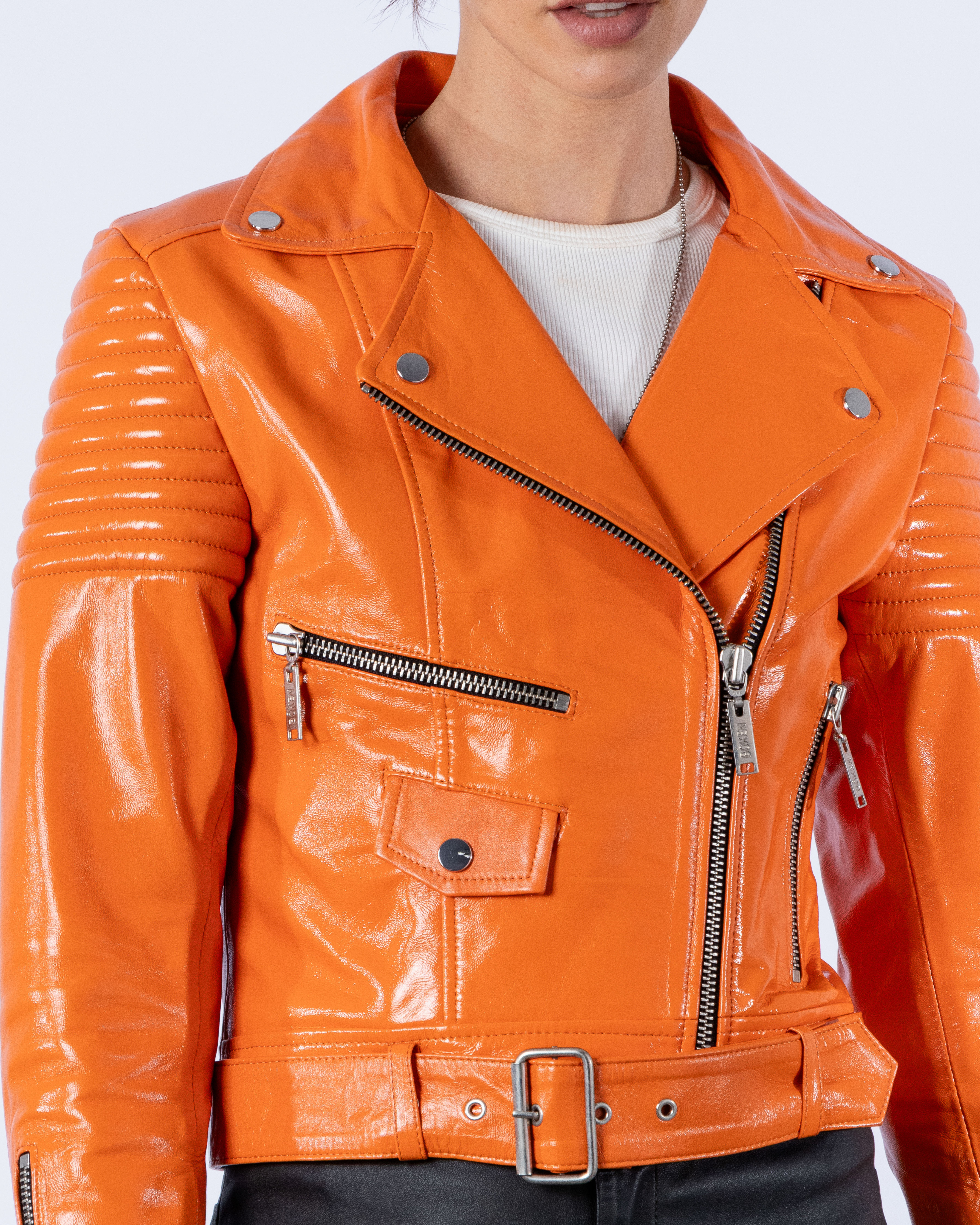 CAMPERA MALIBU 4