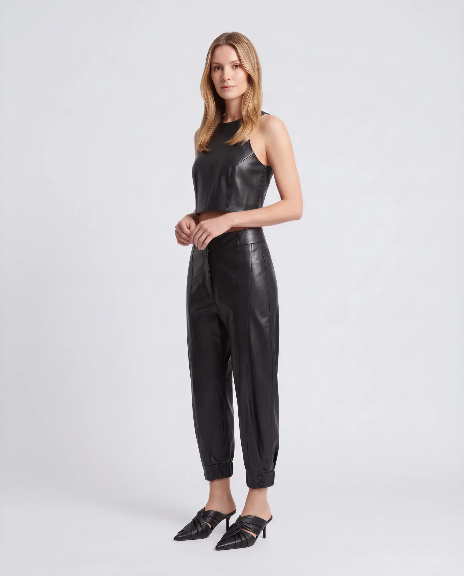 DUTTI Barrel Jogger Cropped Leather Pants – vista alternativa