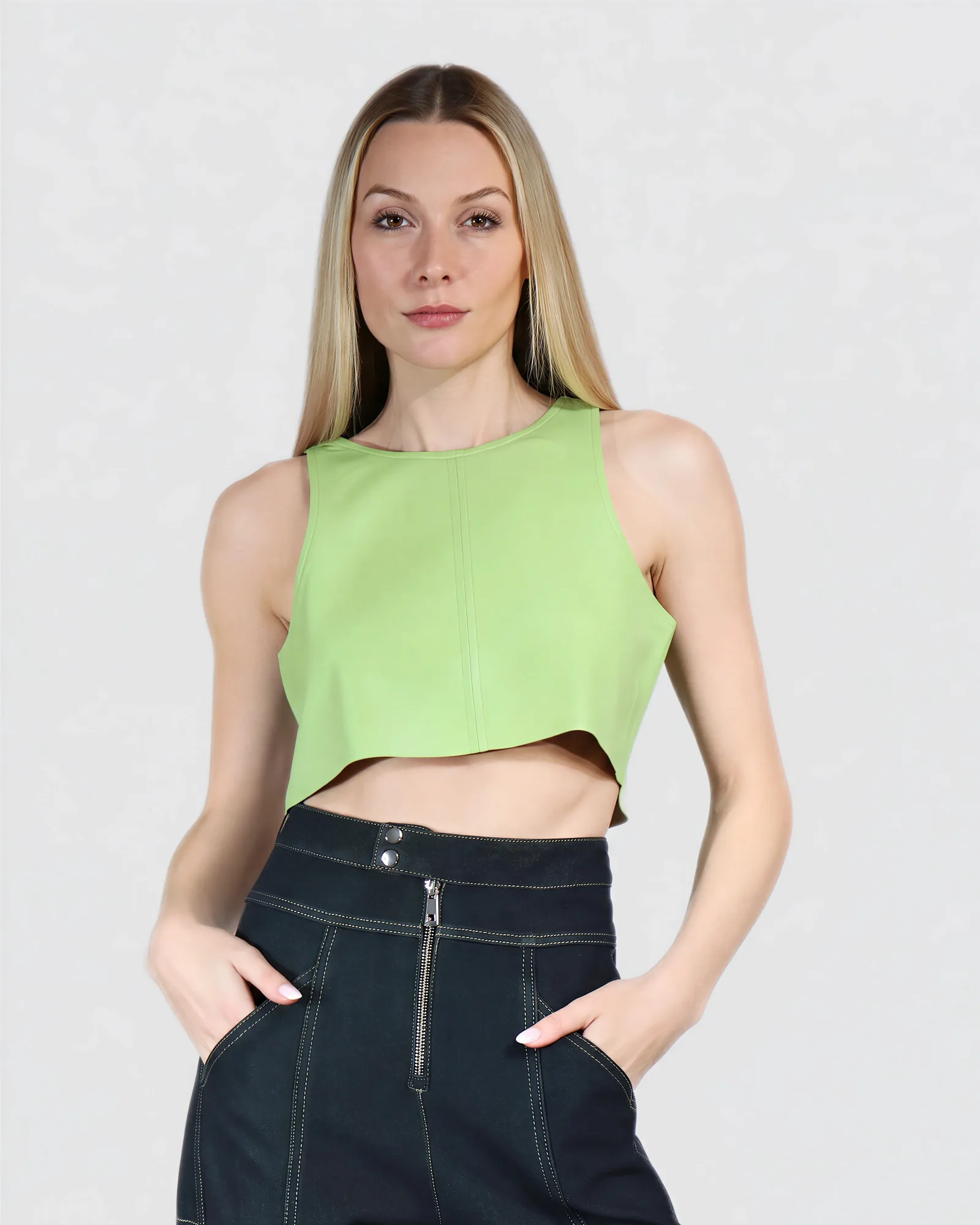 LUNA Cropped Leather Top 5
