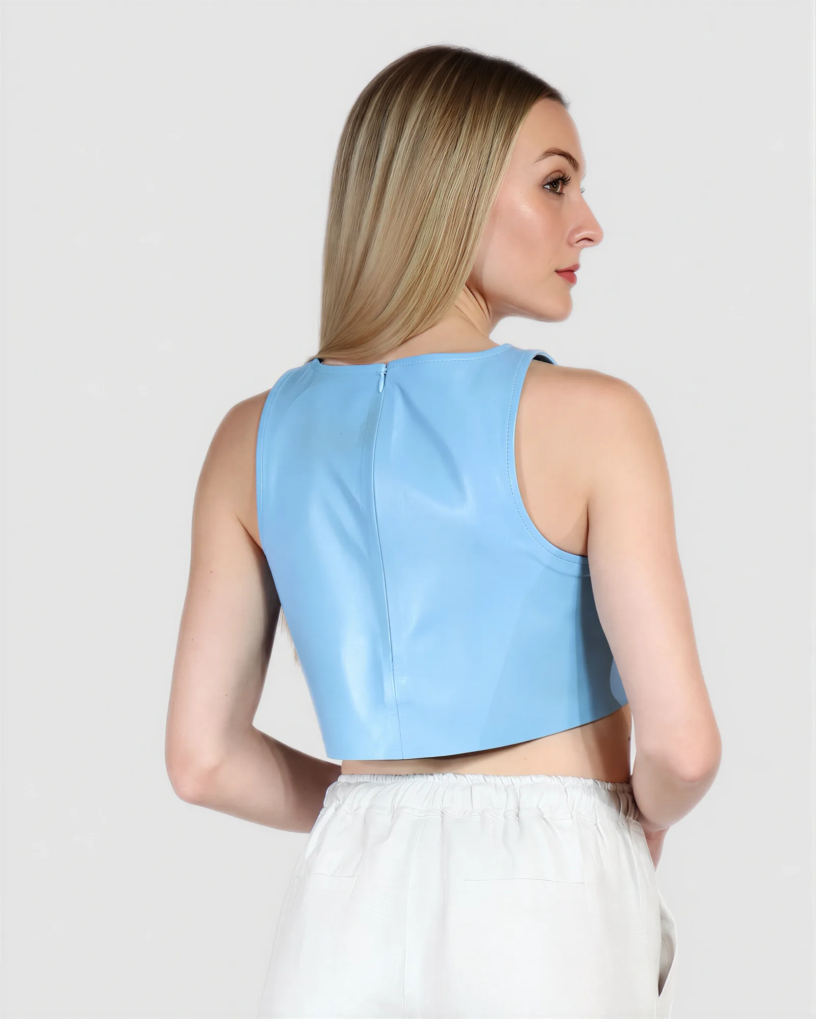 LUNA Cropped Leather Top 9